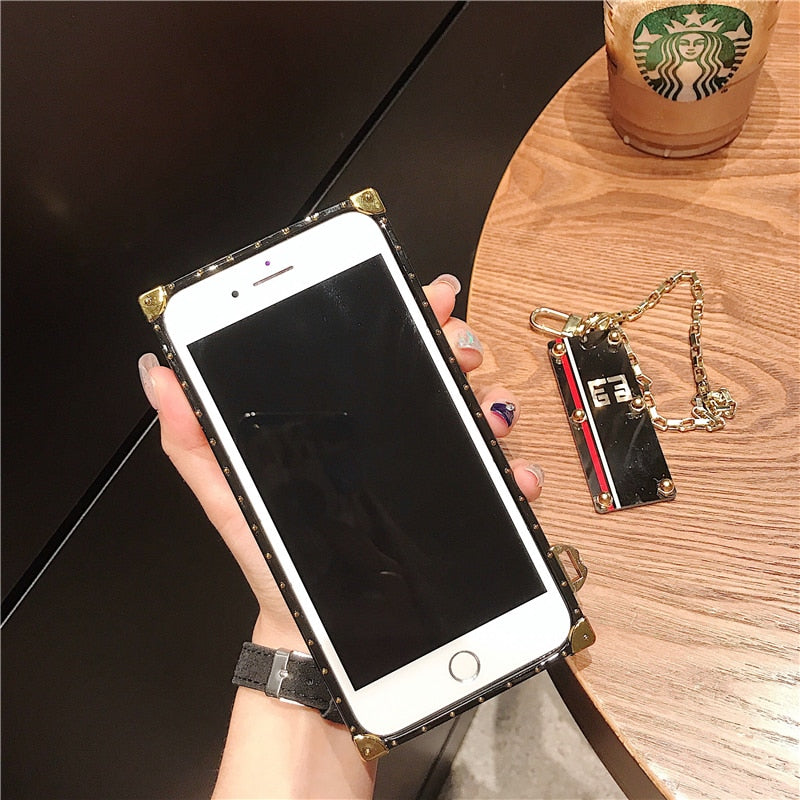 High Fashion Inspired Glossy Red Black iPhone and Samsung Phone Case - The Trendy Accessories Store