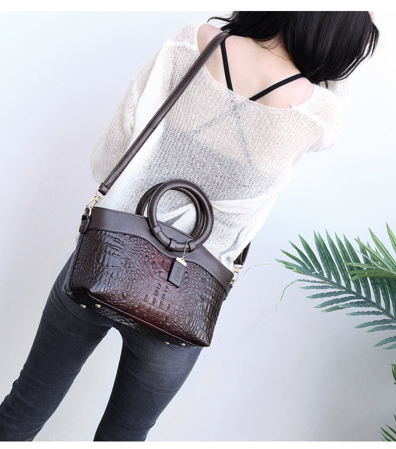 Vintage Theme Leather Luxury Tote Bag - The Trendy Accessories Store