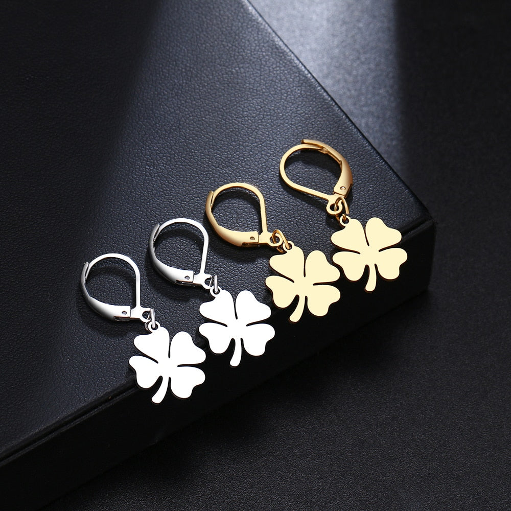 Clover Chic style Gold Platted Earrings - The Trendy Accessories Store