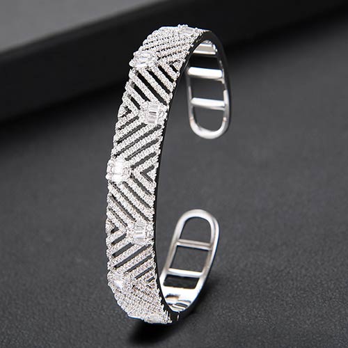 GODKI Trendy Luxury Stackable Bangle Cuff Crystal Bracelet - The Trendy Accessories Store