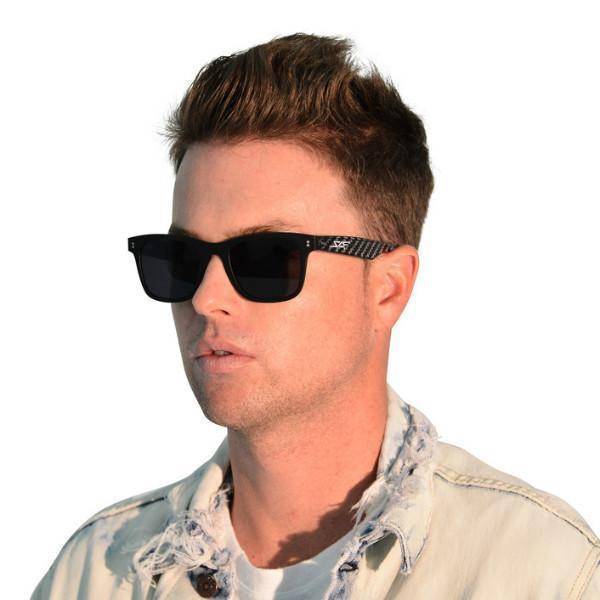 CLASSIC Real Carbon Fiber Sunglasses (Polarized Len) - The Trendy Accessories Store