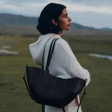 Large Capacity Bucket Handbag – Travel Shopping Shoulder Bag with Detachable Inner Pouch