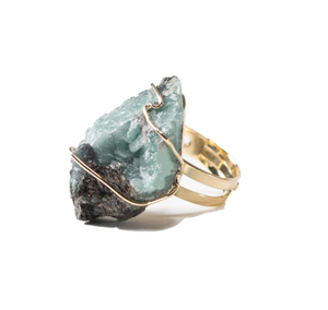 Emerald Ring - The Trendy Accessories Store