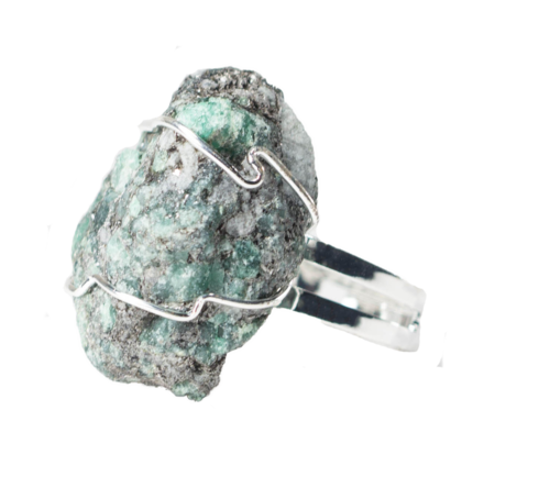 Emerald Ring - The Trendy Accessories Store