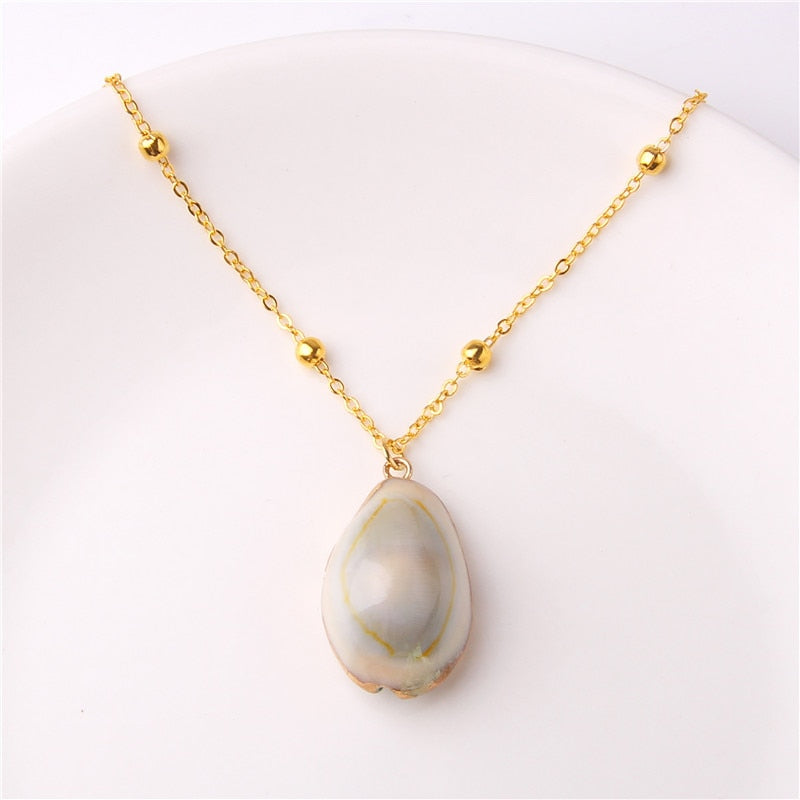 Classic Gold Plated Shell Necklaces and Pendants - The Trendy Accessories Store