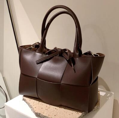 Large Weavy Tote High-quality PU Leather Handbag