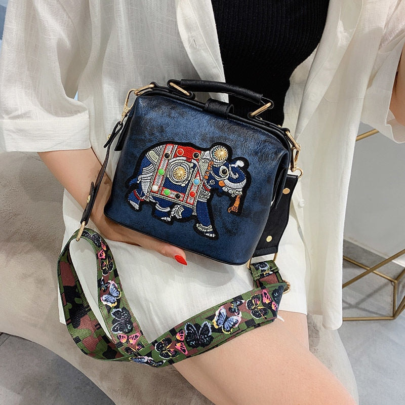 Vintage Classic Floral Theme PU Leather Crossbody Handbag