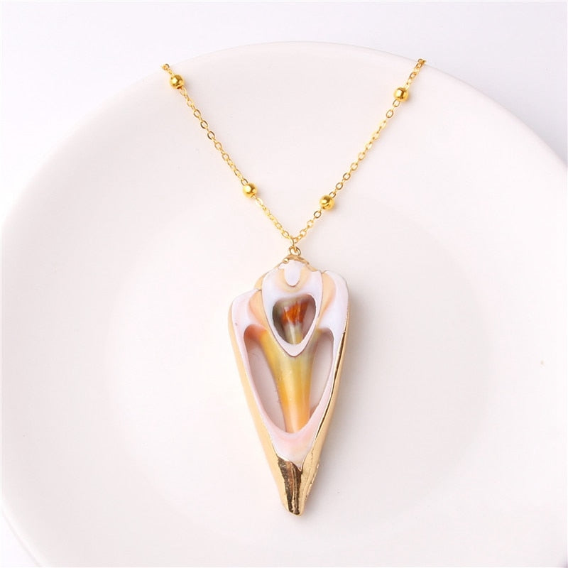 Classic Gold Plated Shell Necklaces and Pendants - The Trendy Accessories Store