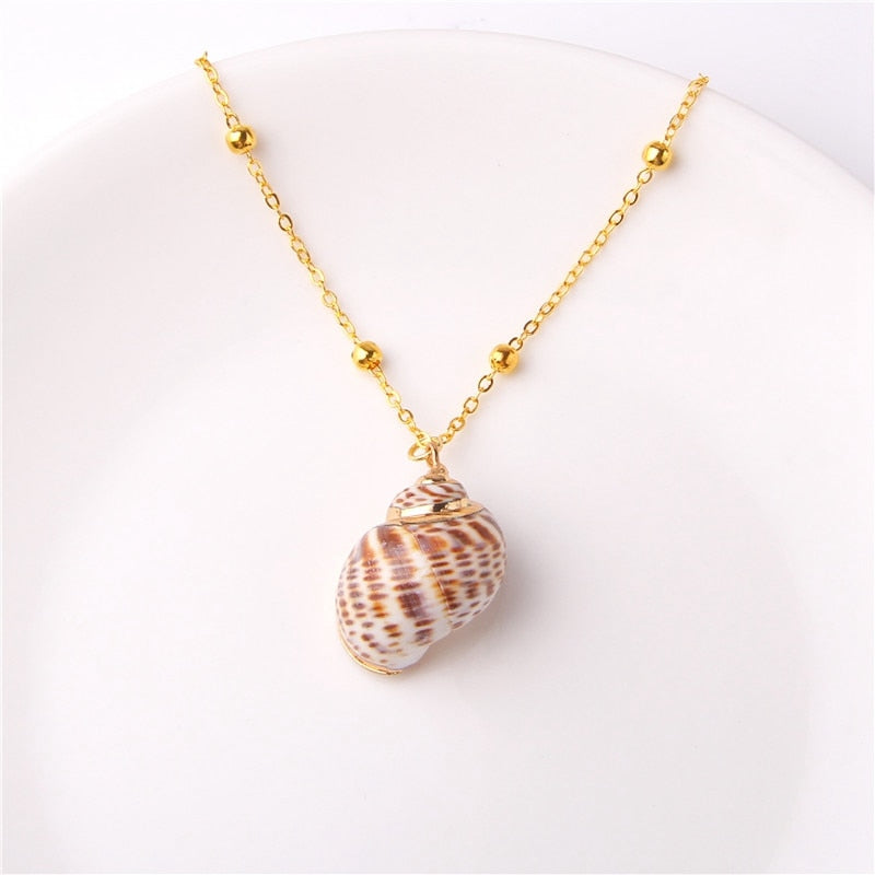 Classic Gold Plated Shell Necklaces and Pendants - The Trendy Accessories Store