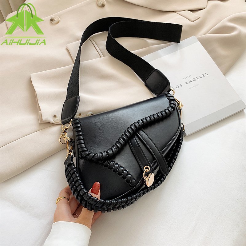 Luxury Messenger Crossbody Ladies Hand Bags Pu Pillow Classic Handbag for Women Light Luxury Fashion Single Shoulder Messenger Crossbody Bag