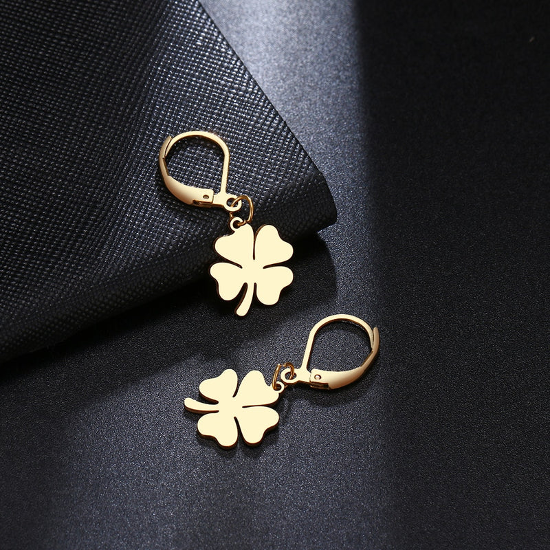 Clover Chic style Gold Platted Earrings - The Trendy Accessories Store