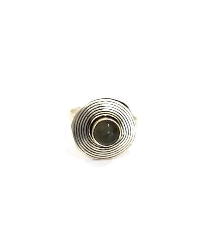 Circle Stone Ring - The Trendy Accessories Store