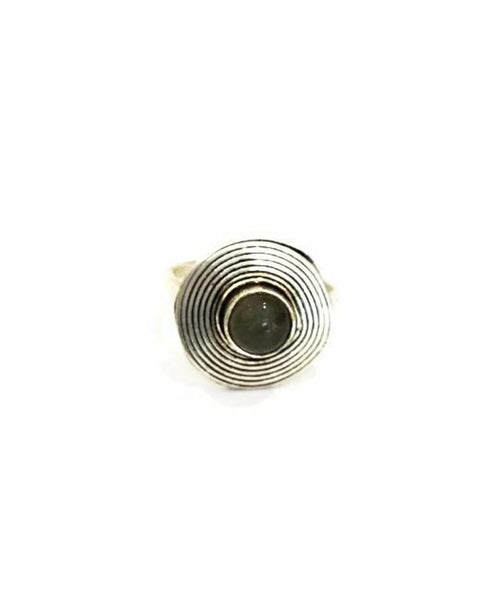 Circle Stone Ring - The Trendy Accessories Store
