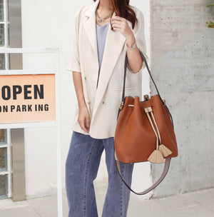 Nataliya Bucket Shoulder Handbag